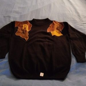 Black crew sweater with fabric desins